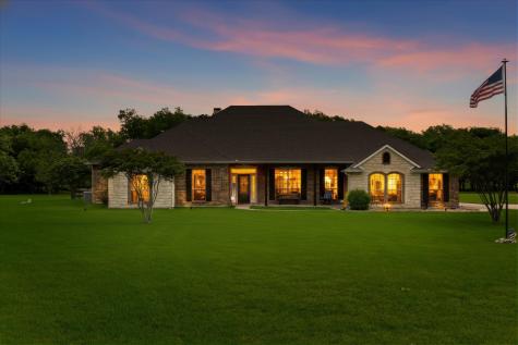281 High Plains Trail Royse City TX 75189