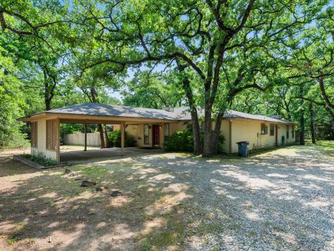 217 Colt Drive Gainesville TX 76240
