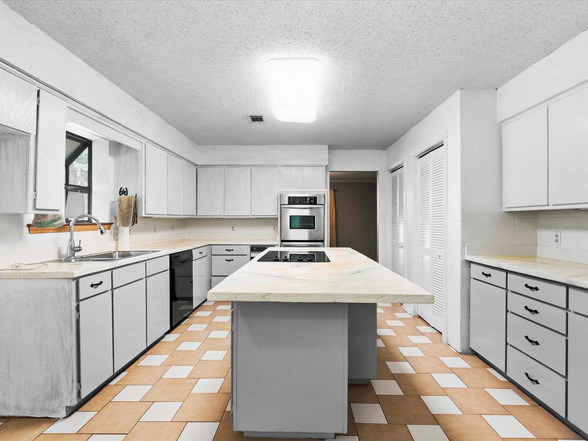 217 Colt Drive Gainesville TX 76240