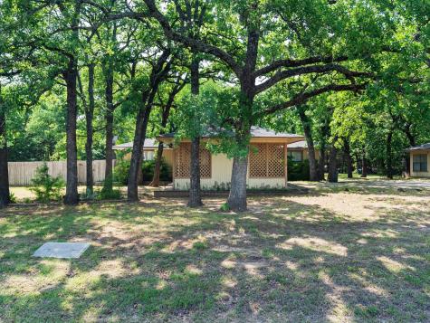 217 Colt Drive Gainesville TX 76240