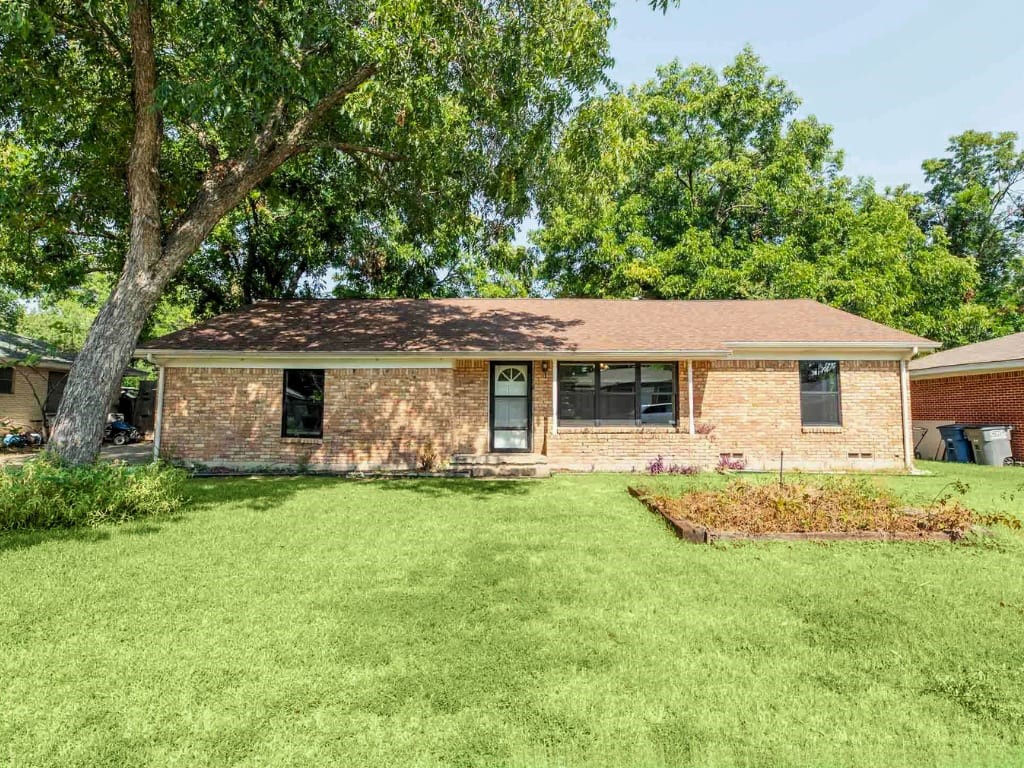 305 S 1st Street Wylie TX 75098