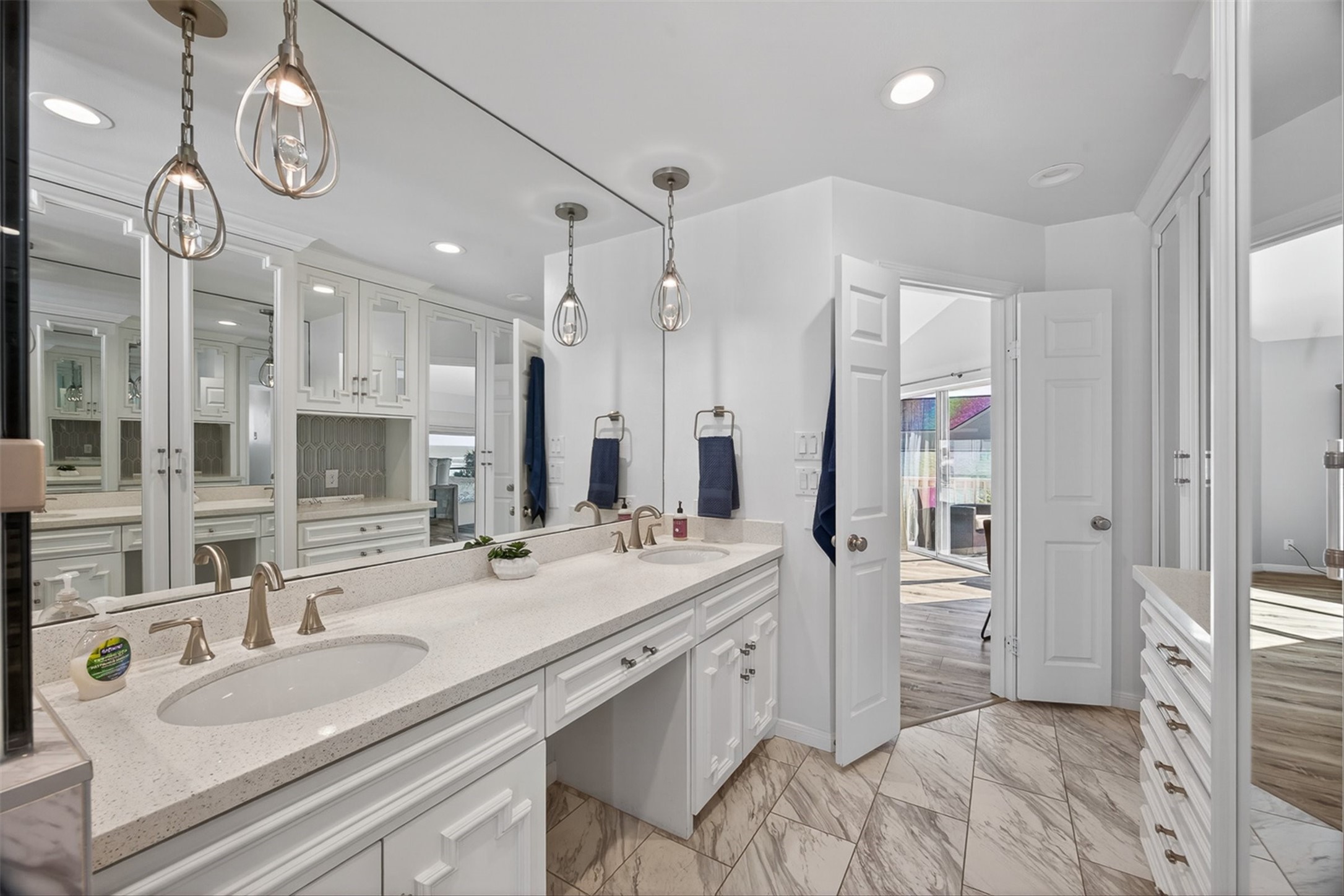 4214 Ghost Crab Lane Galveston TX 77554