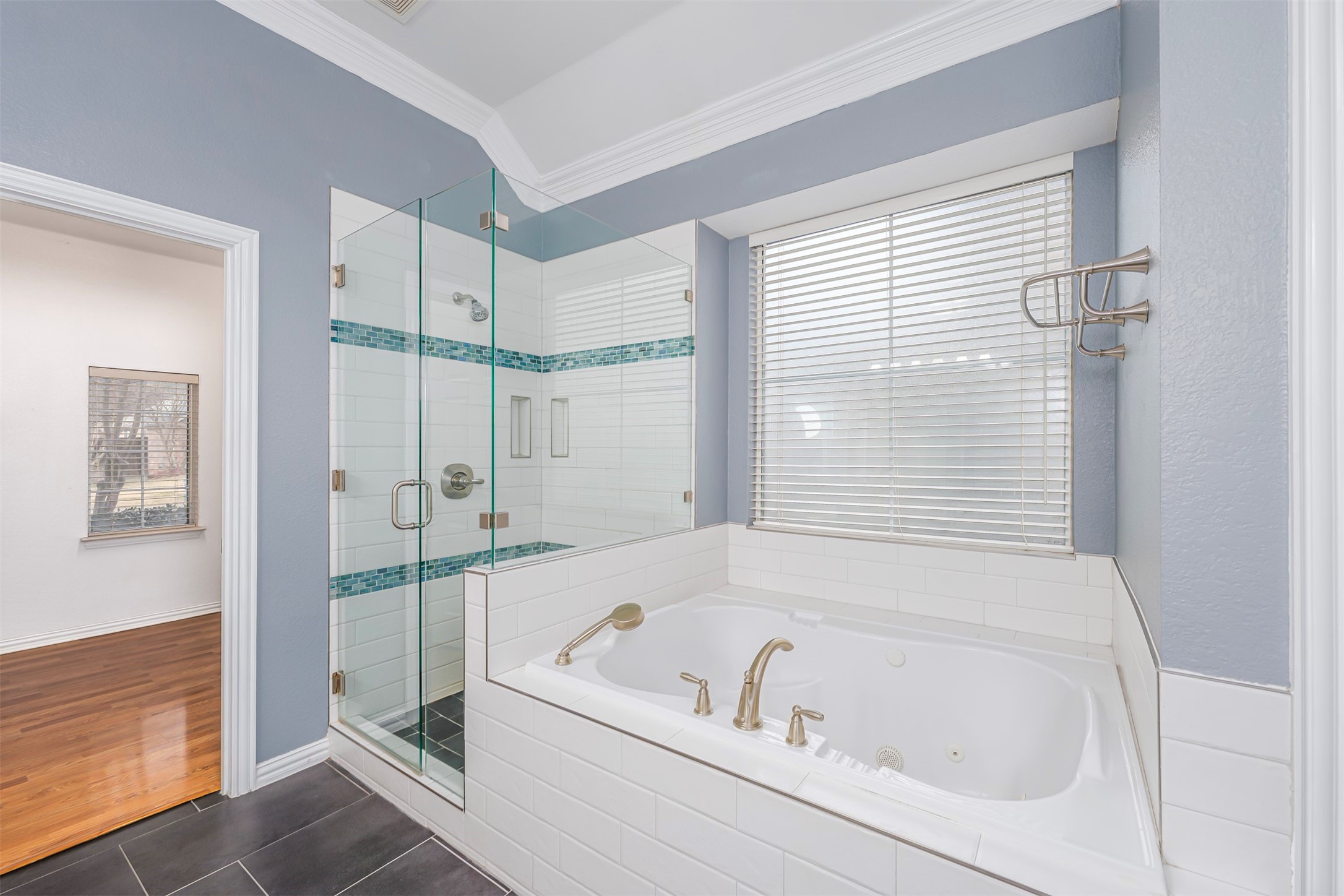 8444 Parkdale Drive North Richland Hills TX 76182