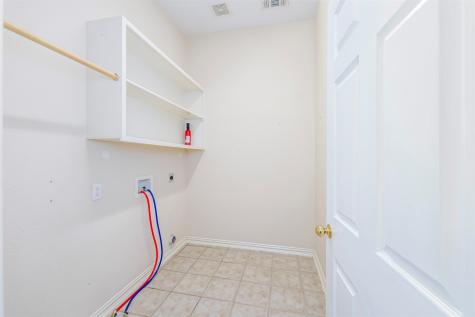 8444 Parkdale Drive North Richland Hills TX 76182