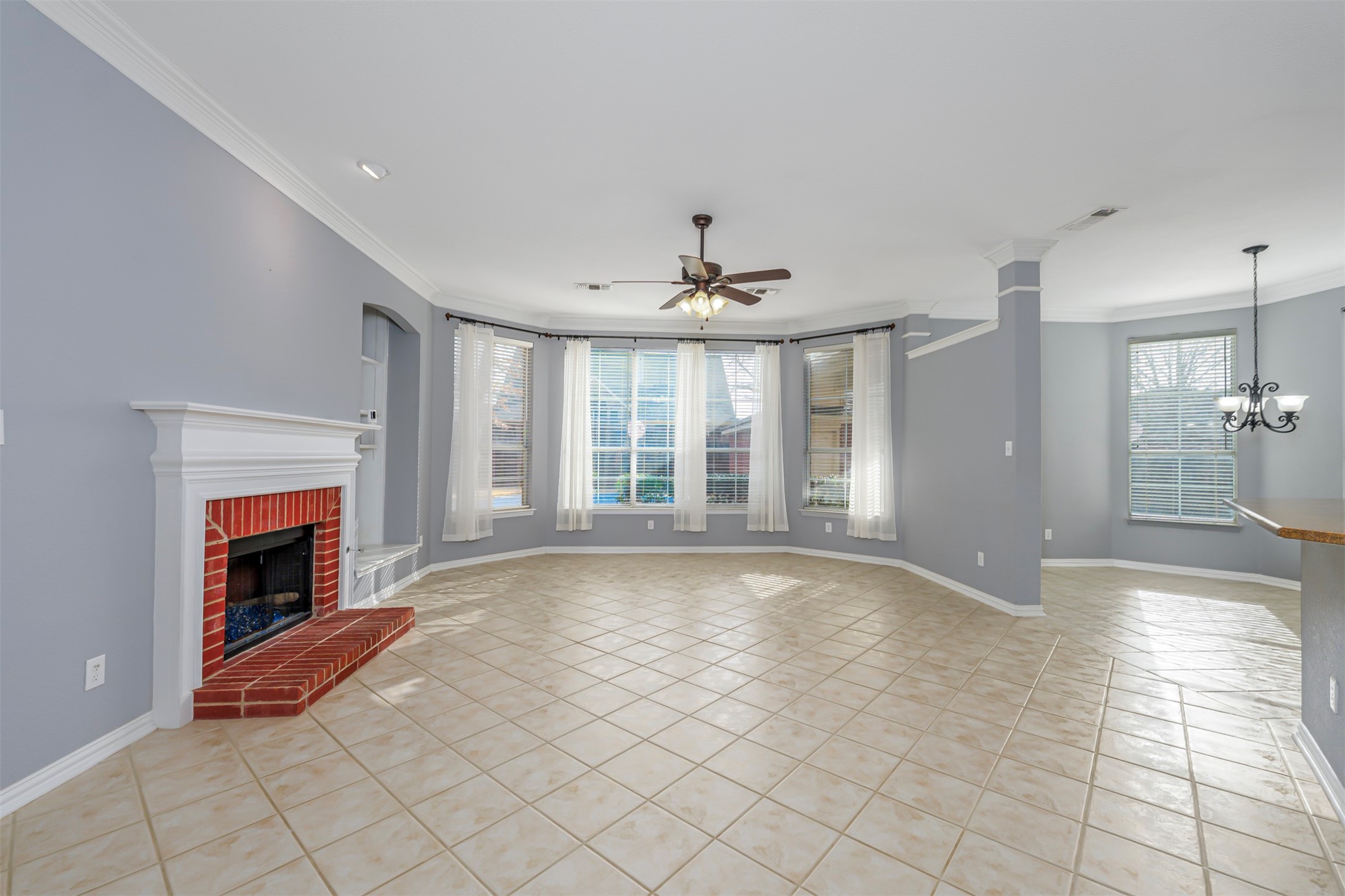 8444 Parkdale Drive North Richland Hills TX 76182