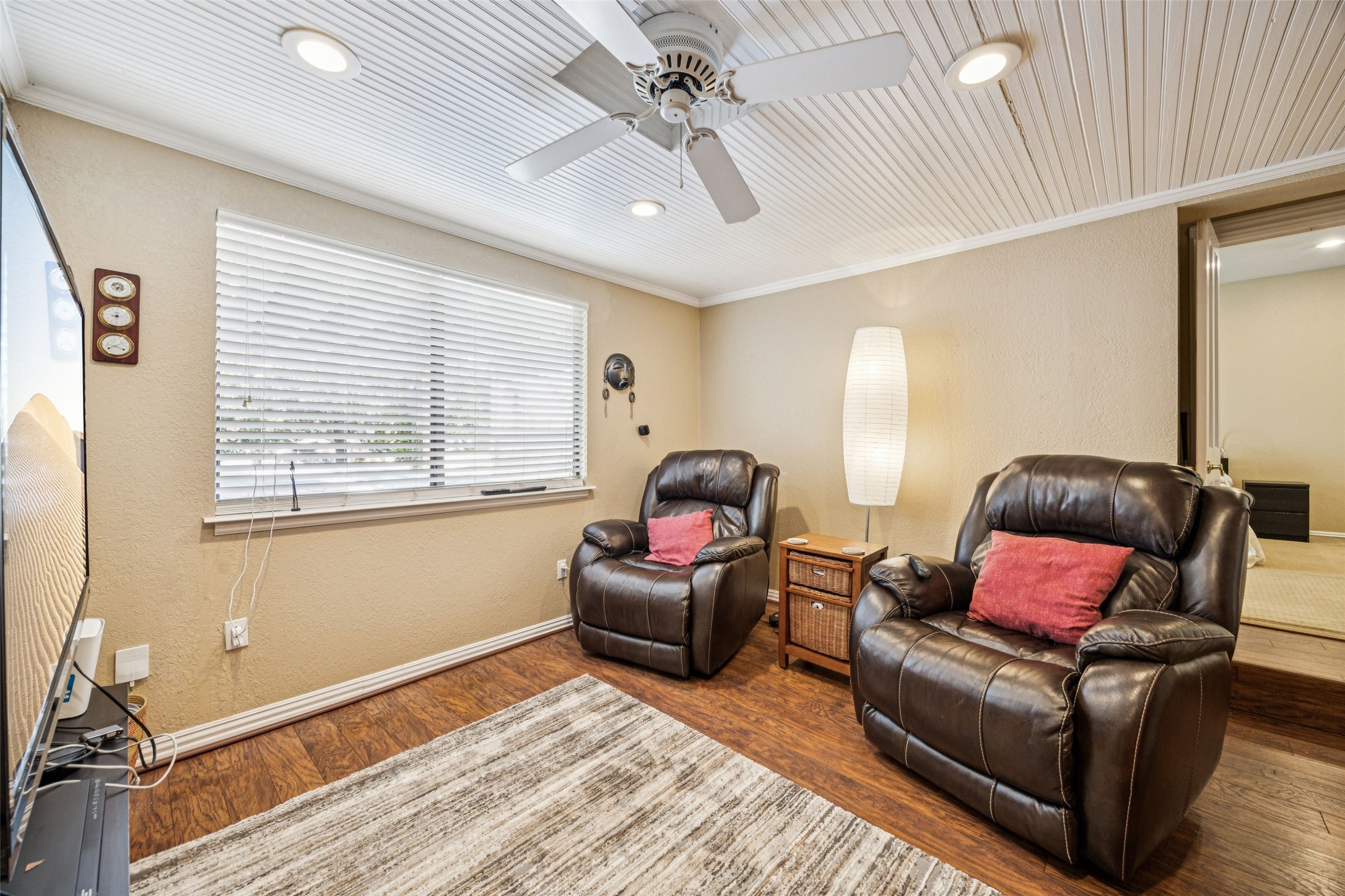 371 County Road 4874 Newark TX 76071