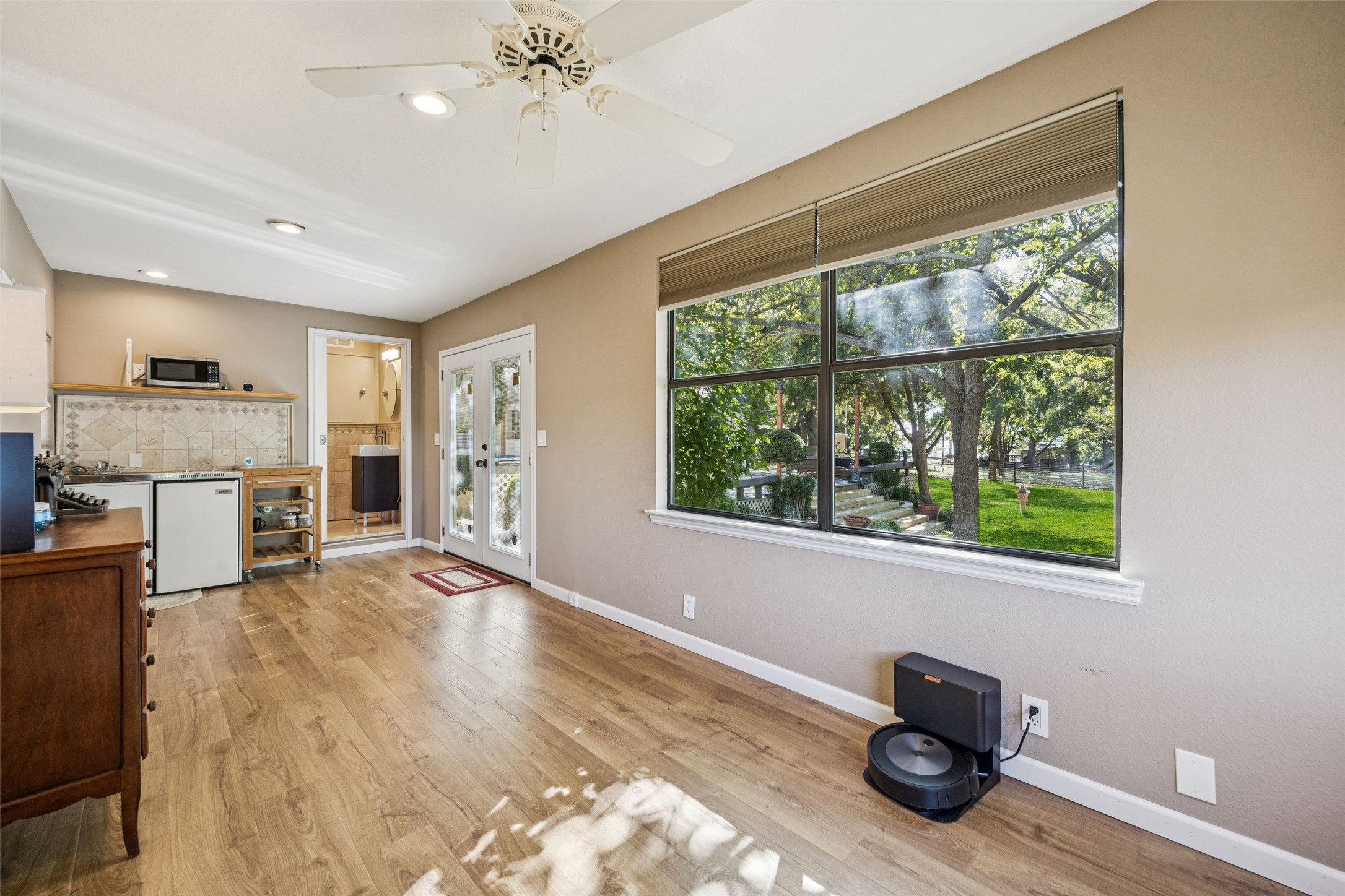 371 County Road 4874 Newark TX 76071
