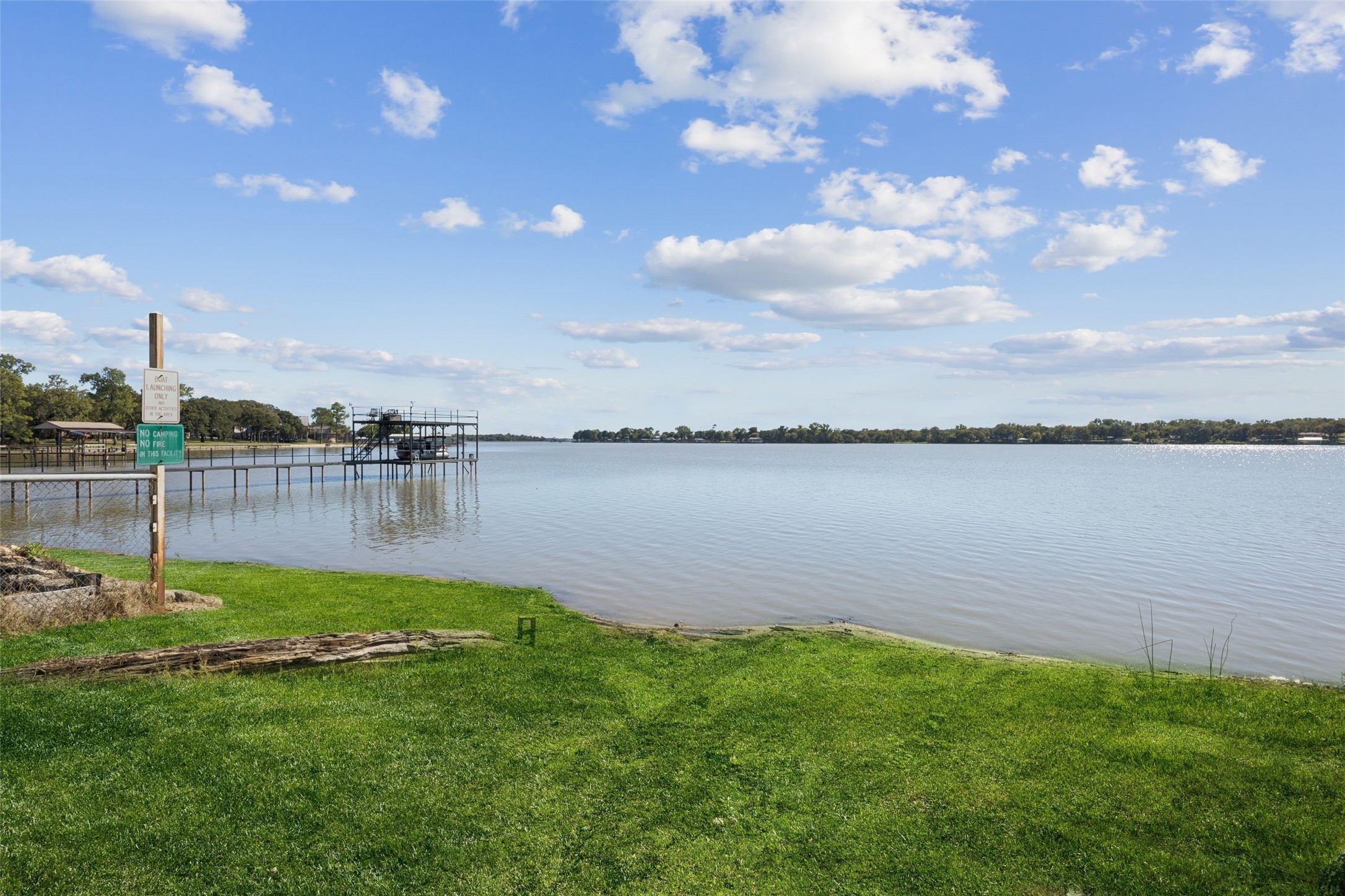 371 County Road 4874 Newark TX 76071