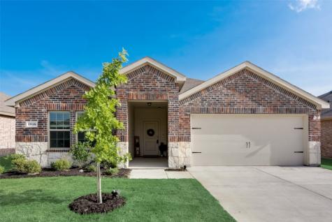 1816 Strongbark Drive Royse City TX 75189