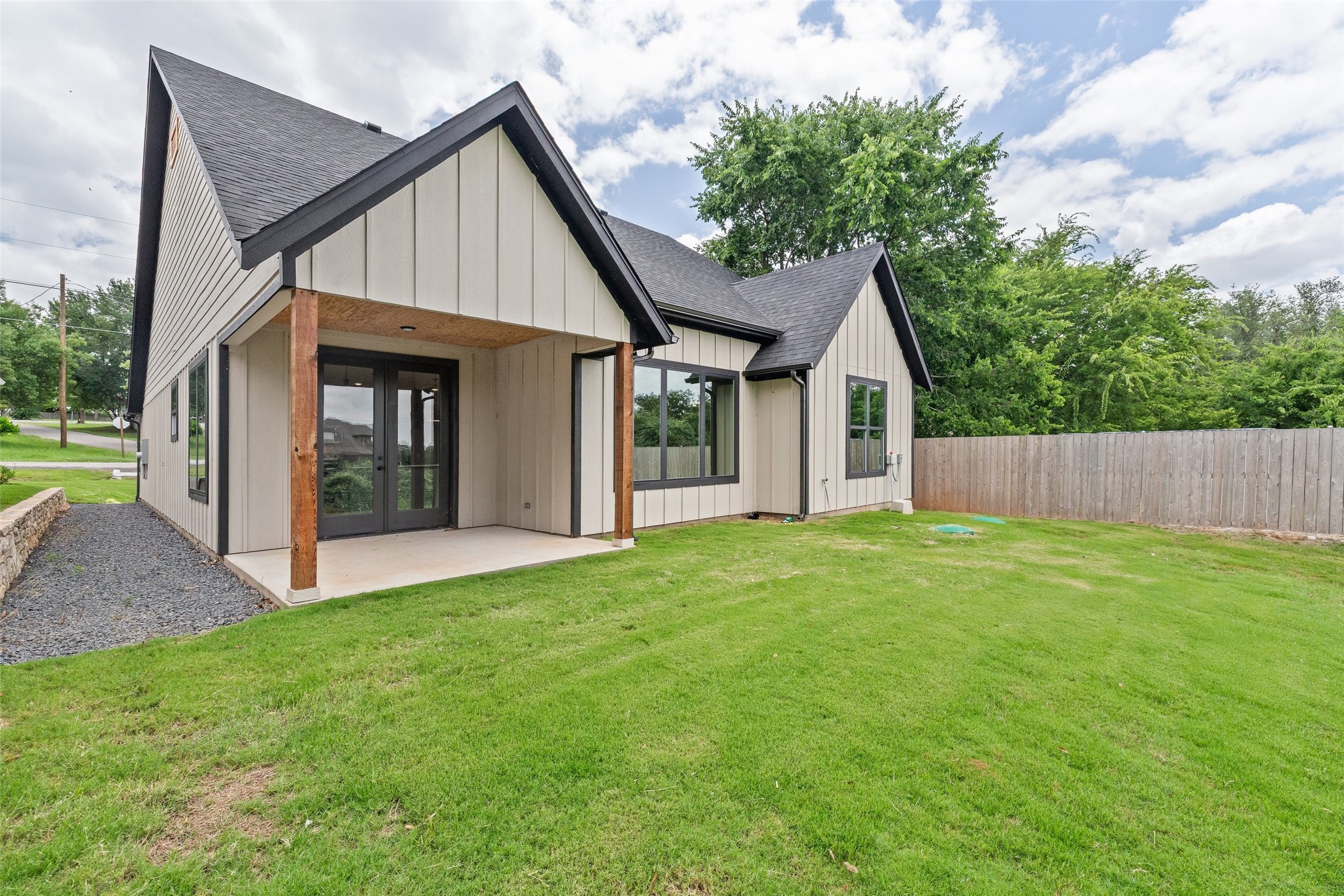 1012 Mustang Trail Granbury TX 76049