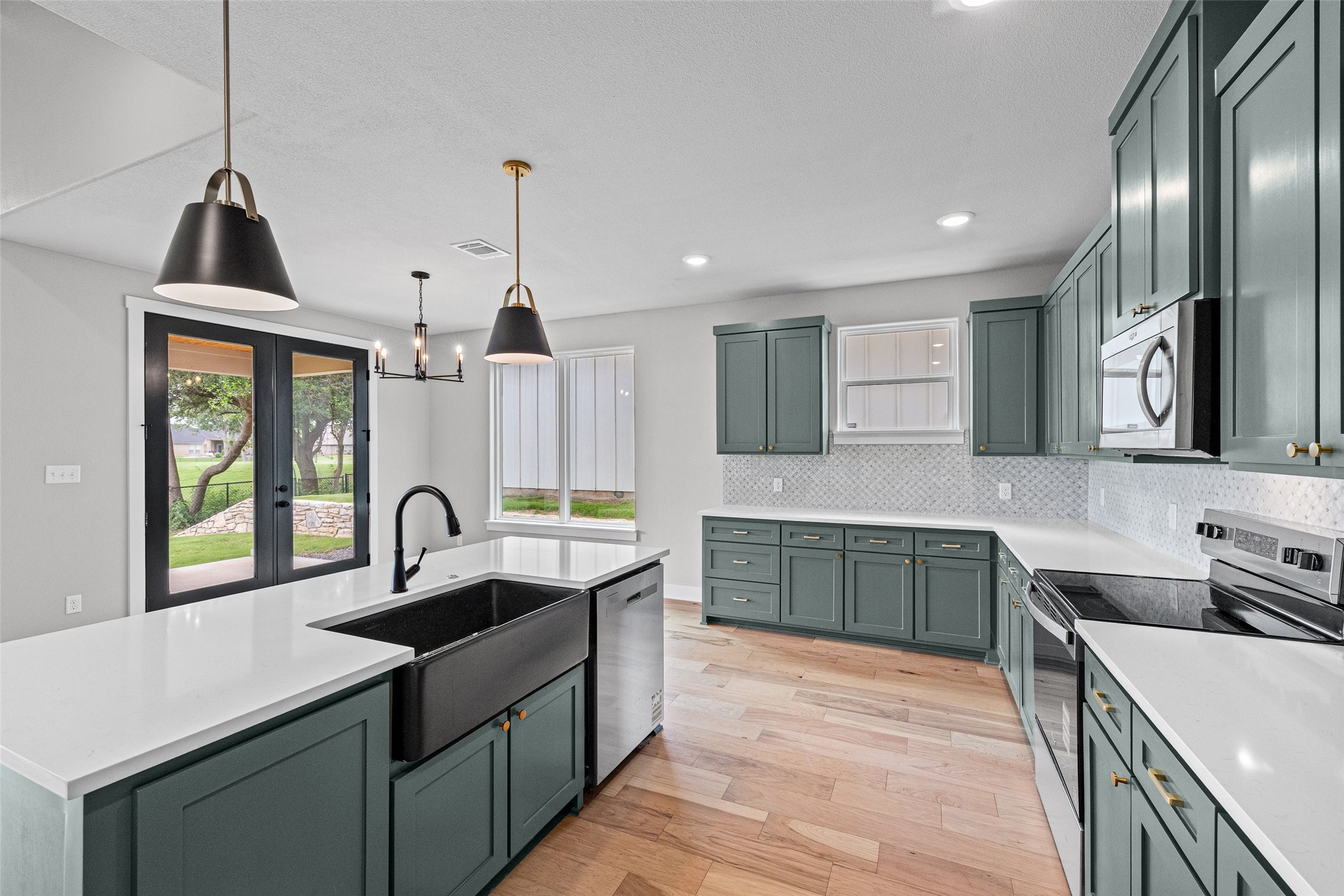 1012 Mustang Trail Granbury TX 76049