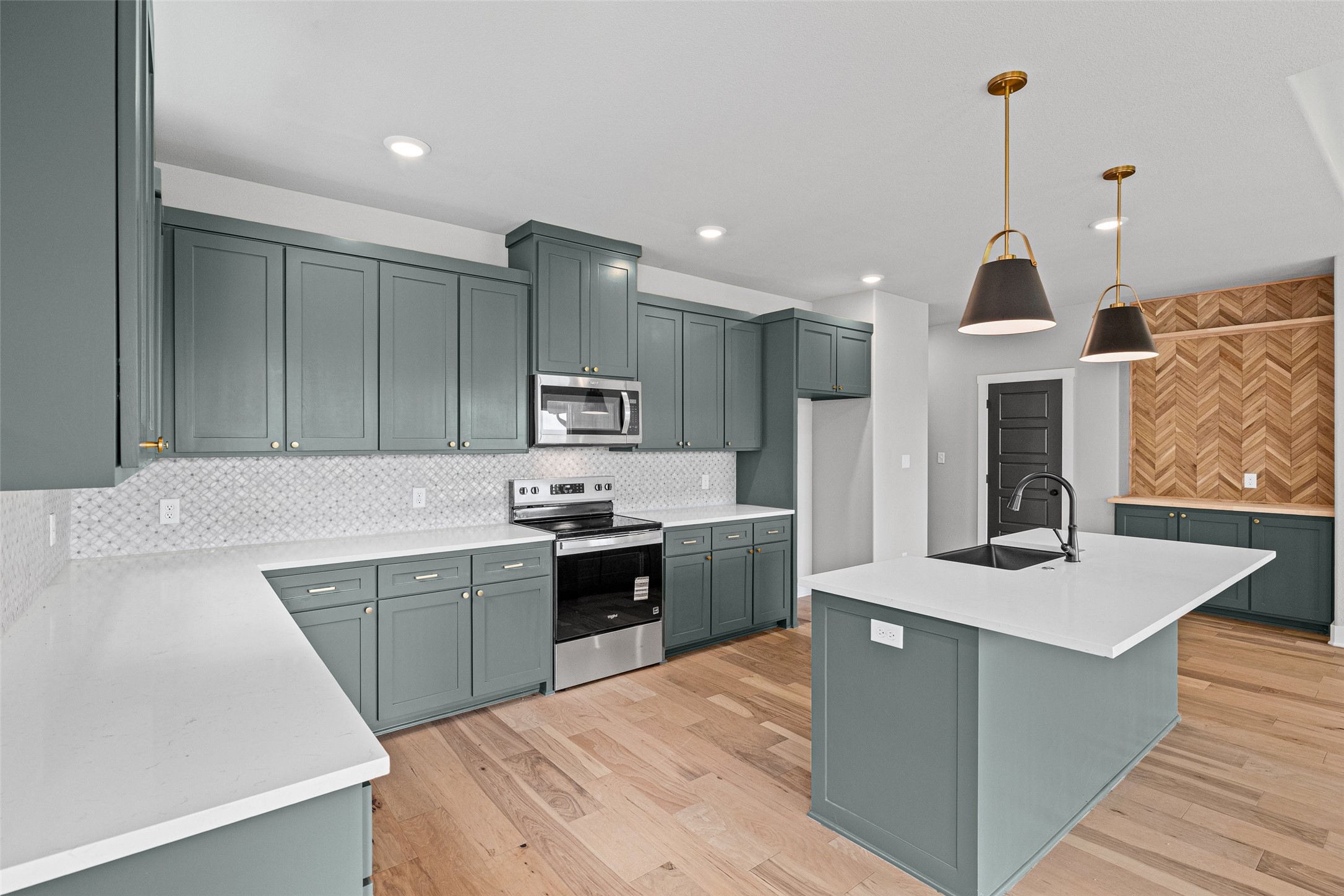 1012 Mustang Trail Granbury TX 76049