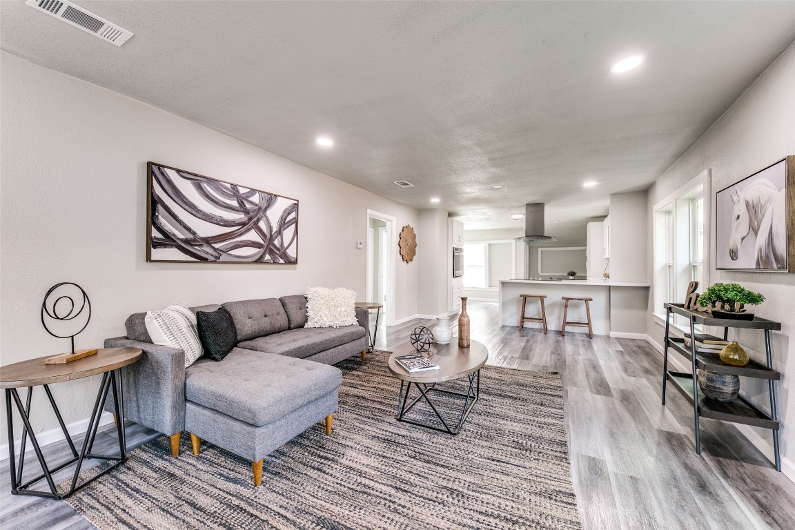 2422 Grafton Avenue Dallas TX 75211