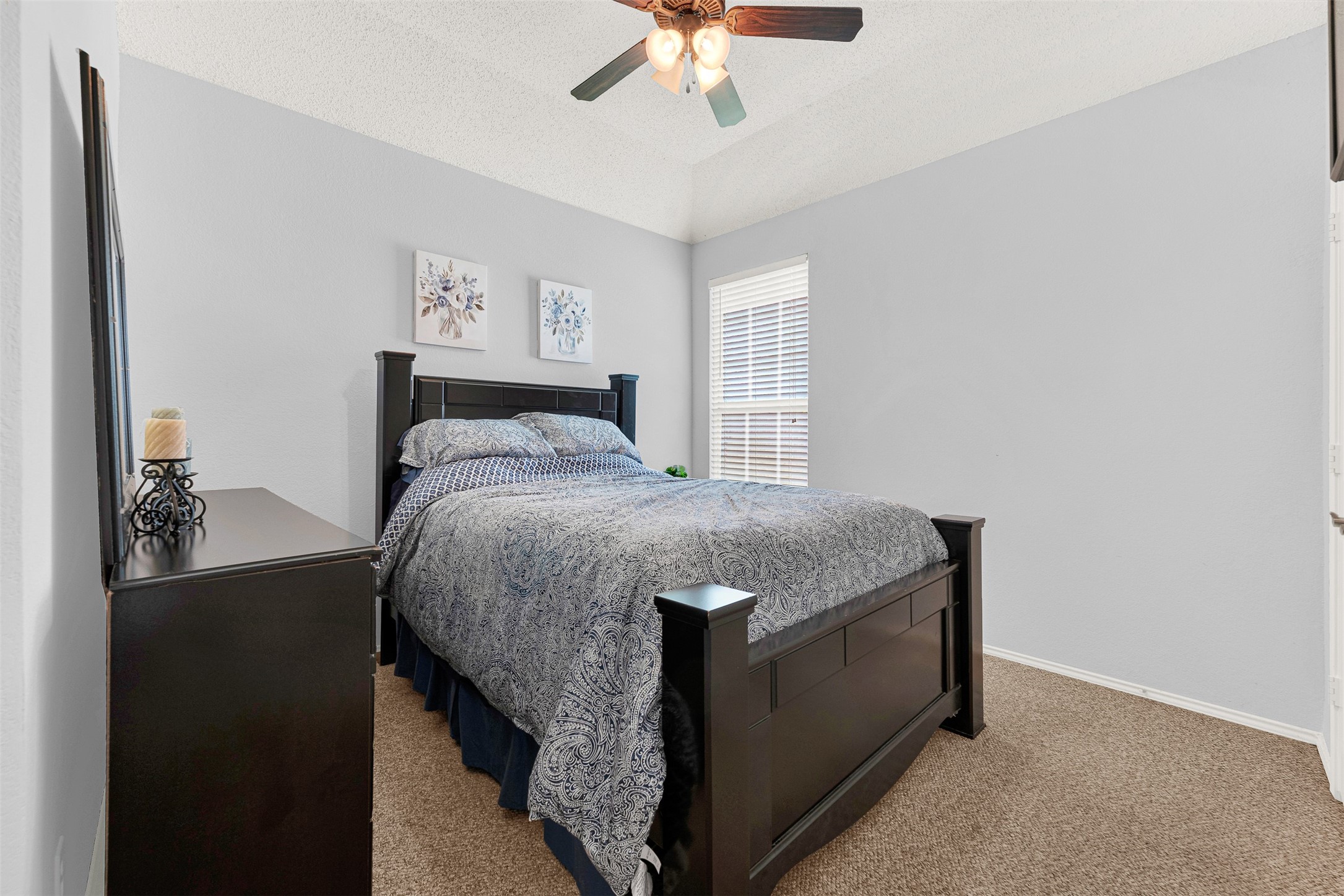 409 Jennifer Lane Arlington TX 76002