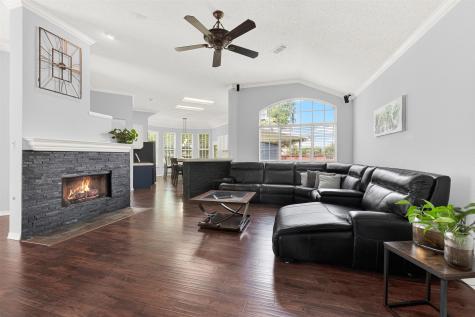 409 Jennifer Lane Arlington TX 76002