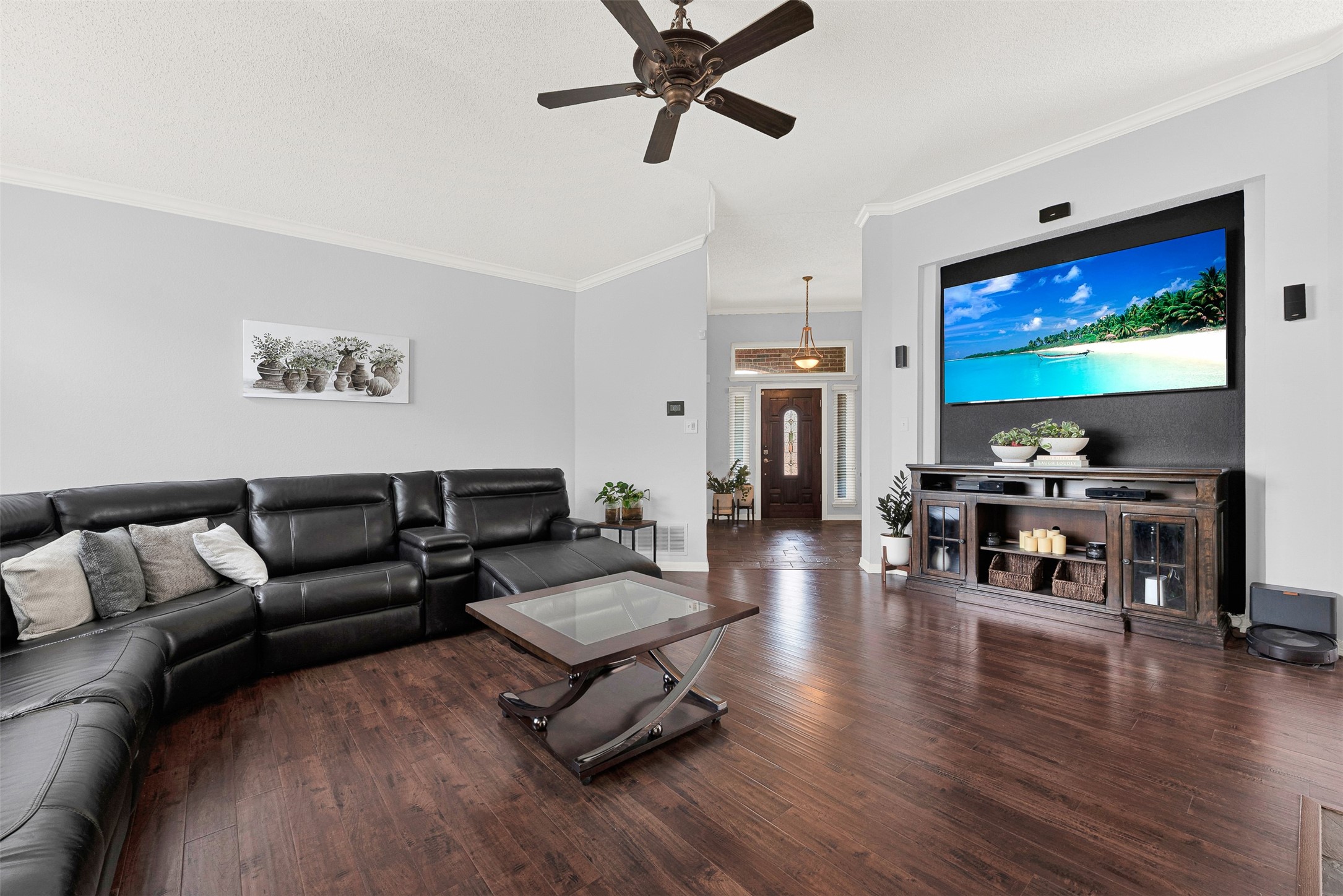 409 Jennifer Lane Arlington TX 76002