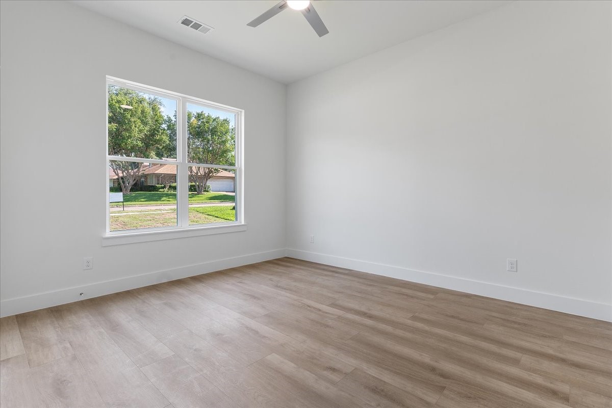 603 Bardfield Avenue Garland TX 75041