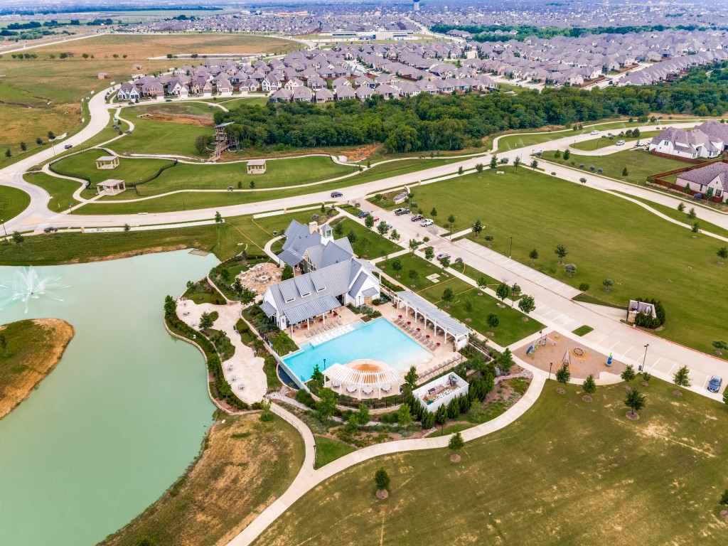 1321 Windflower Drive Aubrey TX 76227