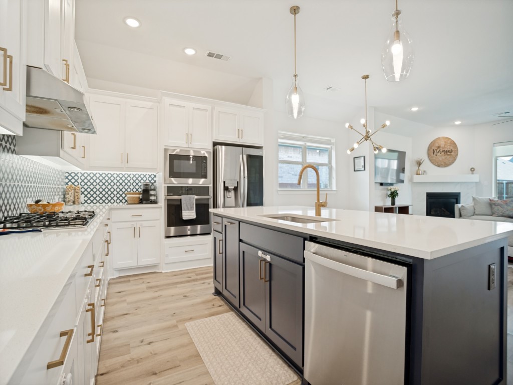 1321 Windflower Drive Aubrey TX 76227