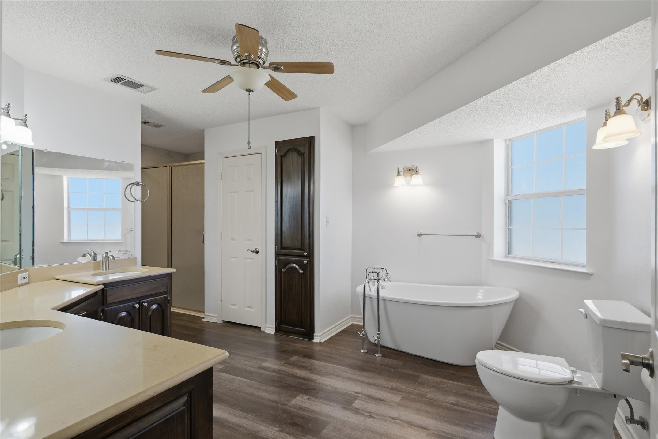 2146 Vz County Road 2205 Canton TX 75103