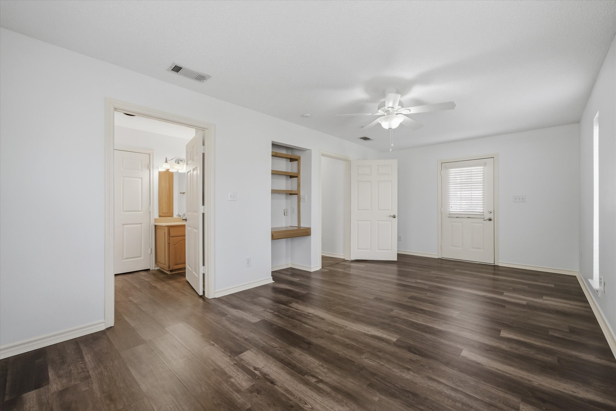 2146 Vz County Road 2205 Canton TX 75103