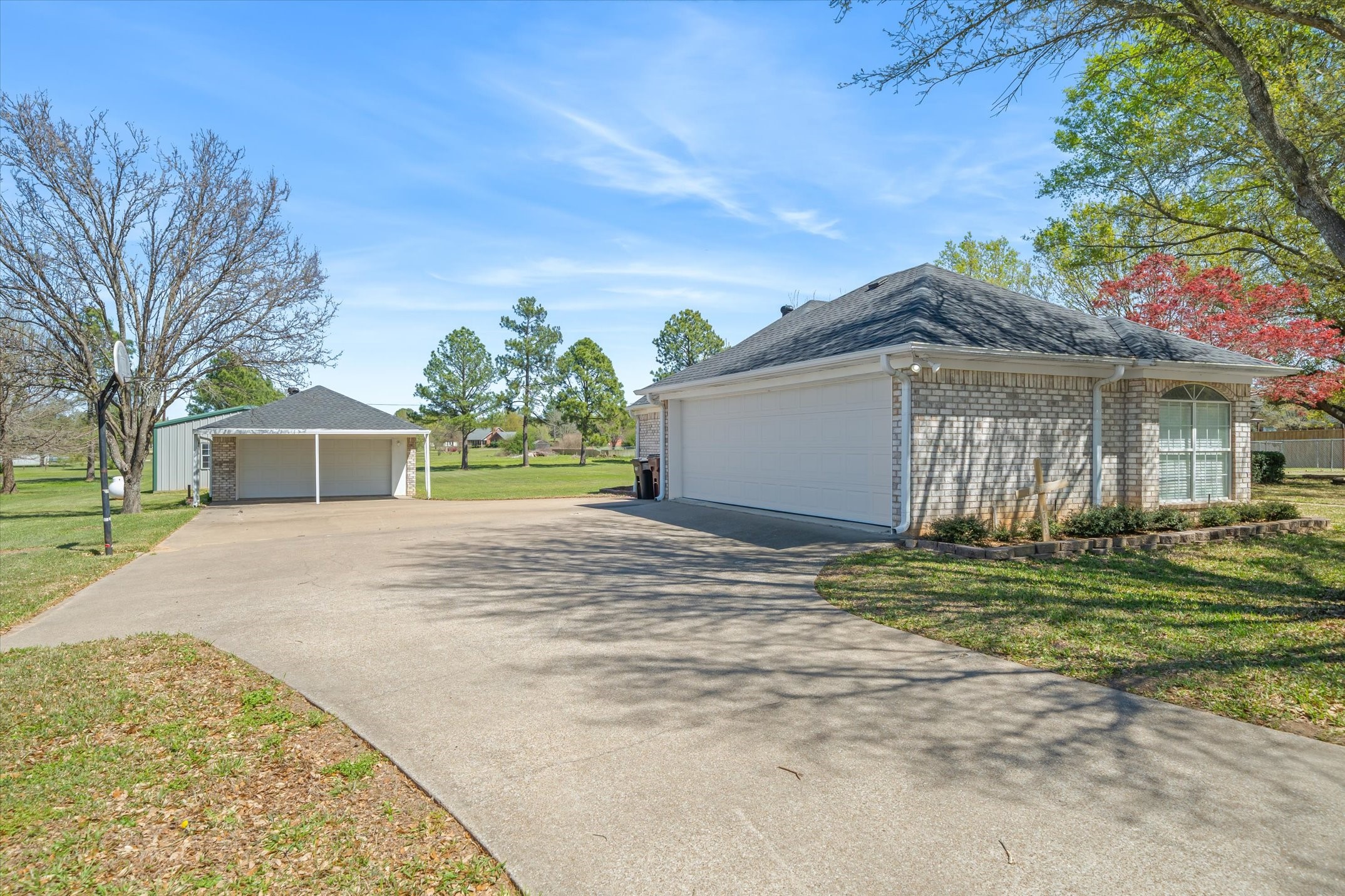 2146 Vz County Road 2205 Canton TX 75103