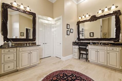 4762 Byron Circle Irving TX 75038