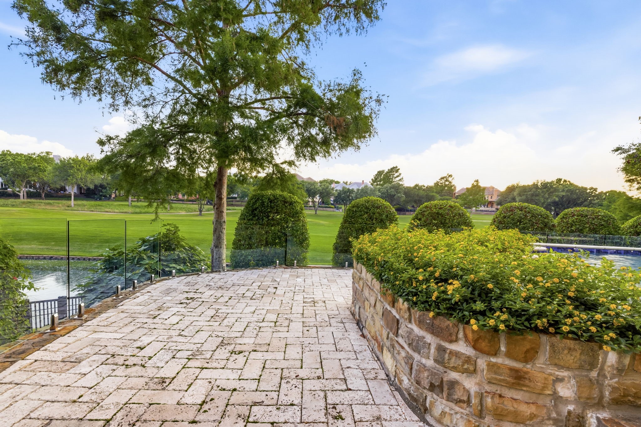 4762 Byron Circle Irving TX 75038