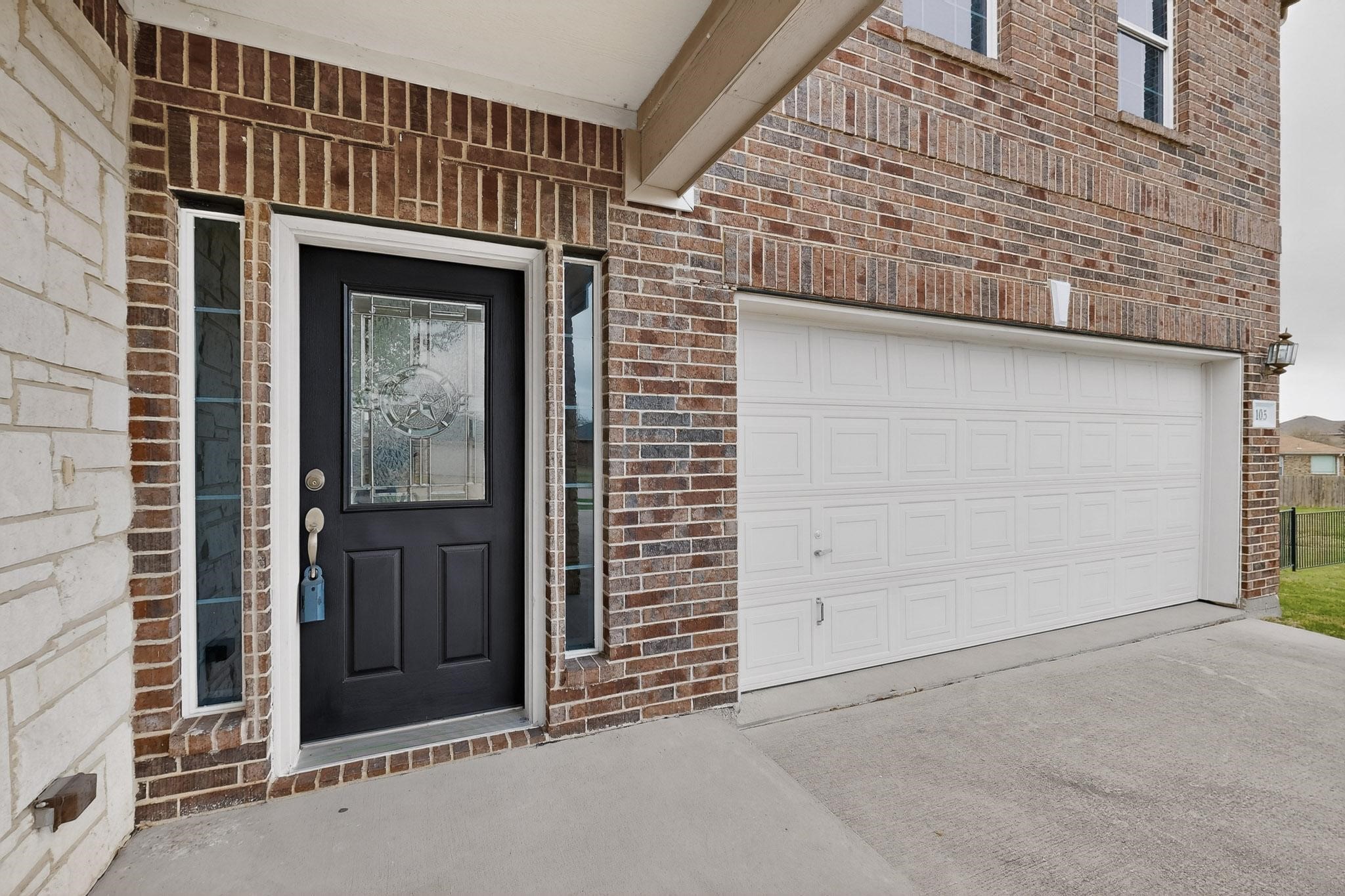 105 Canyon Court Waxahachie TX 75167