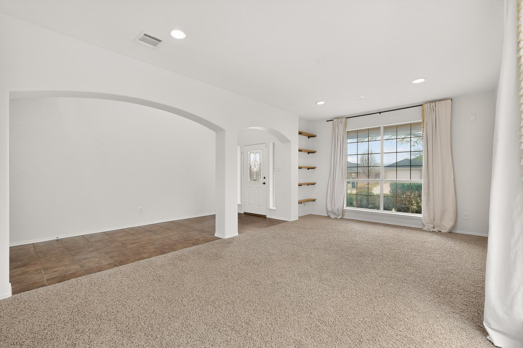 105 Canyon Court Waxahachie TX 75167