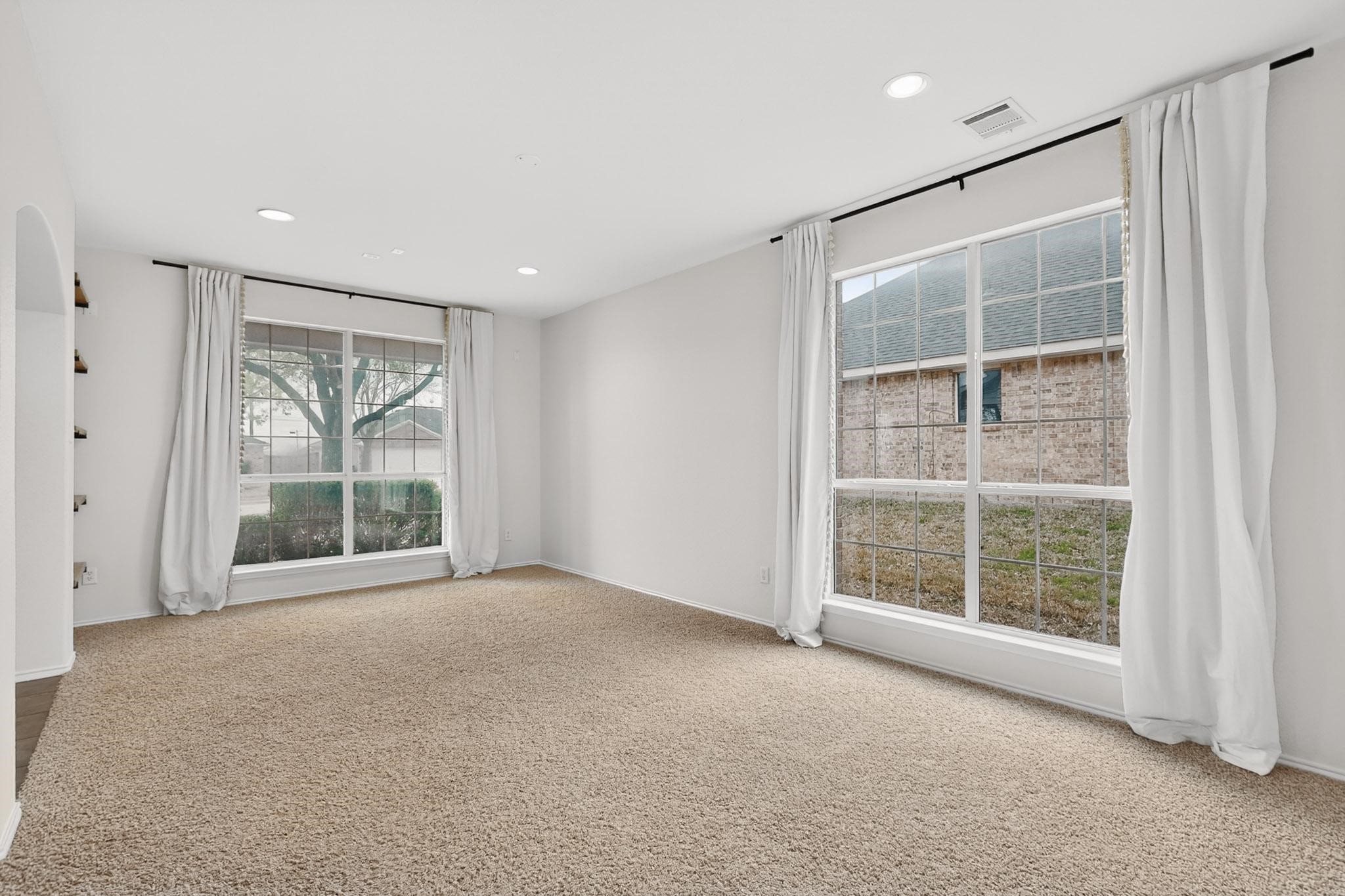 105 Canyon Court Waxahachie TX 75167