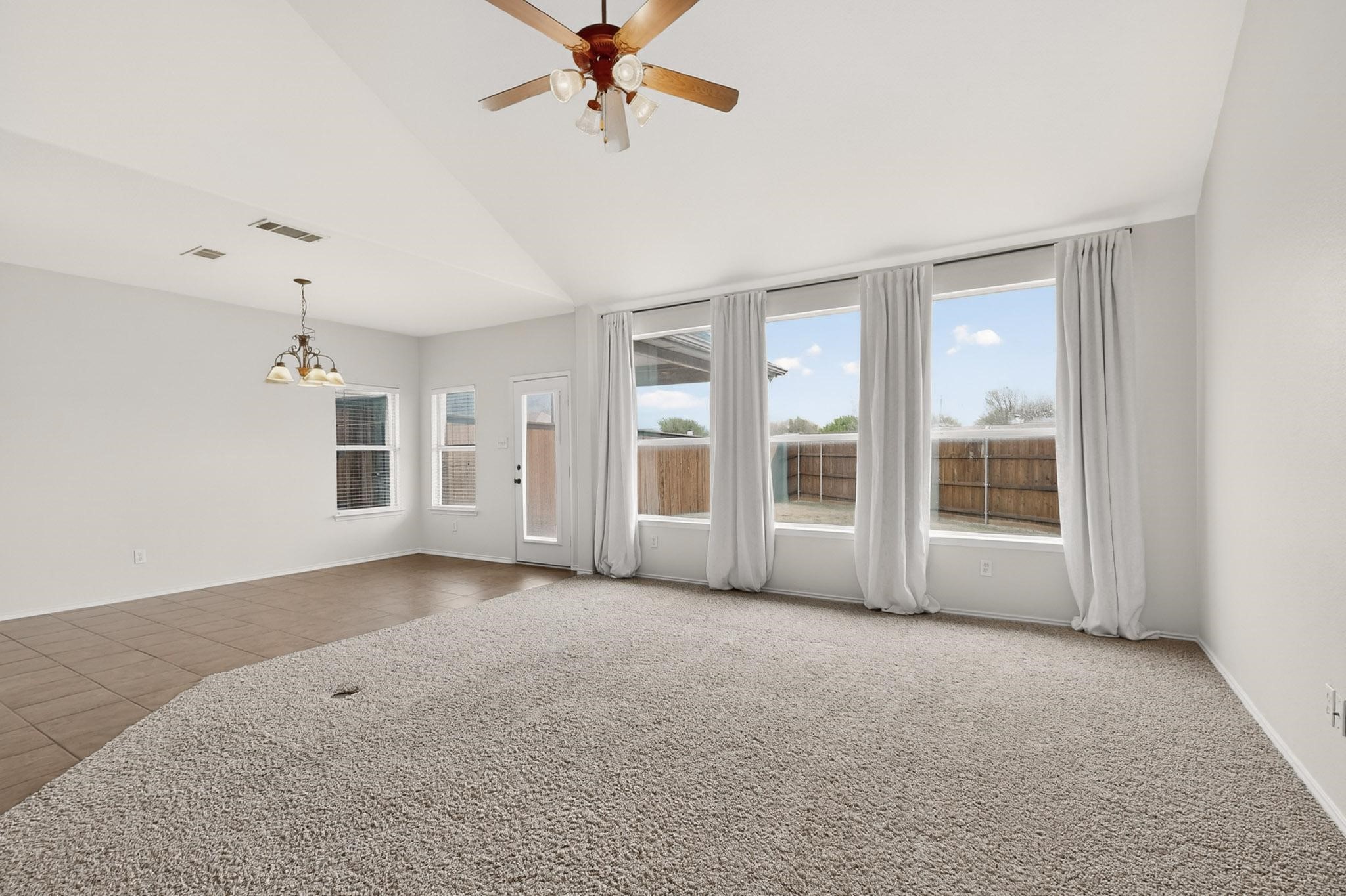 105 Canyon Court Waxahachie TX 75167