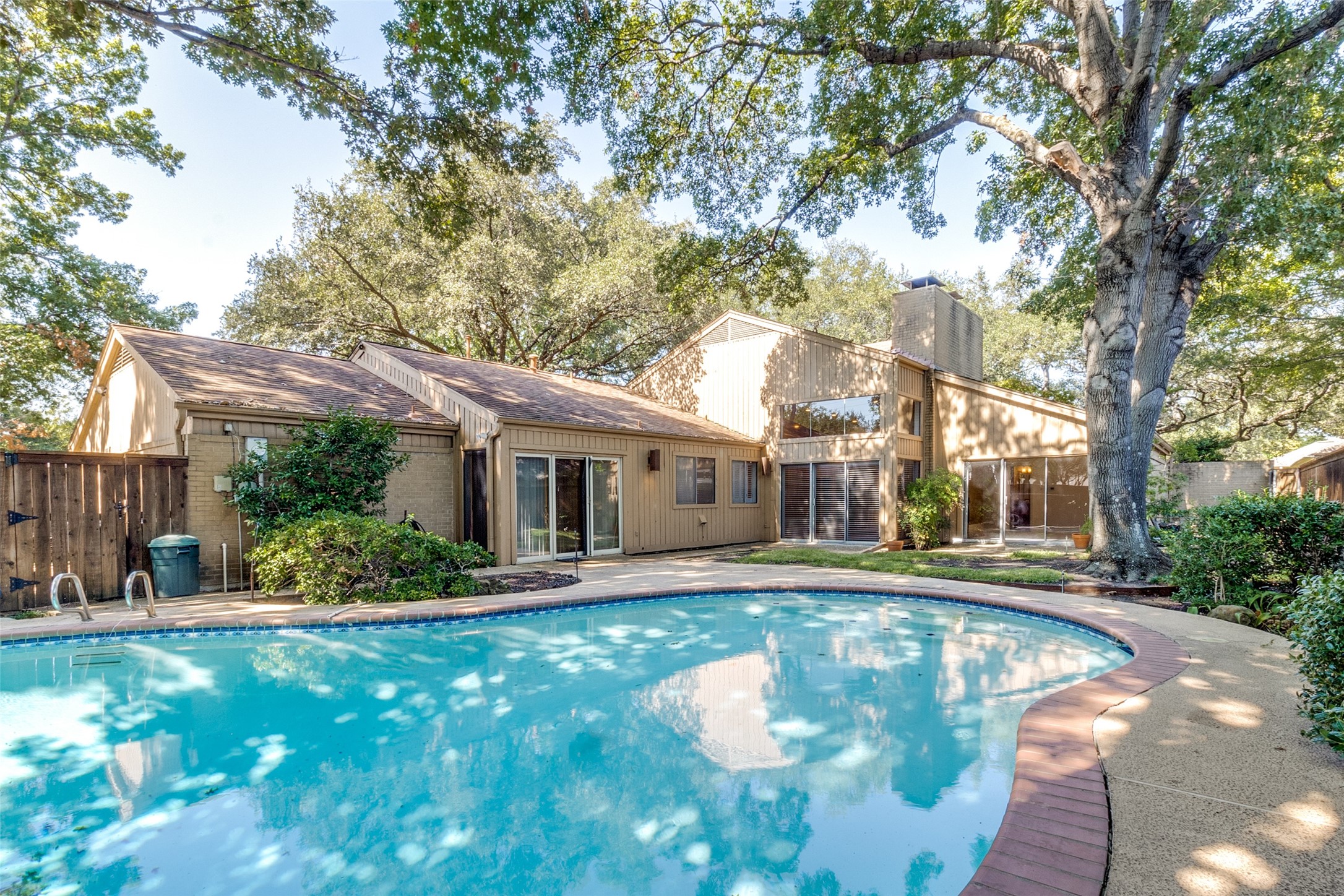 9616 Greensprint Drive Dallas TX 75238