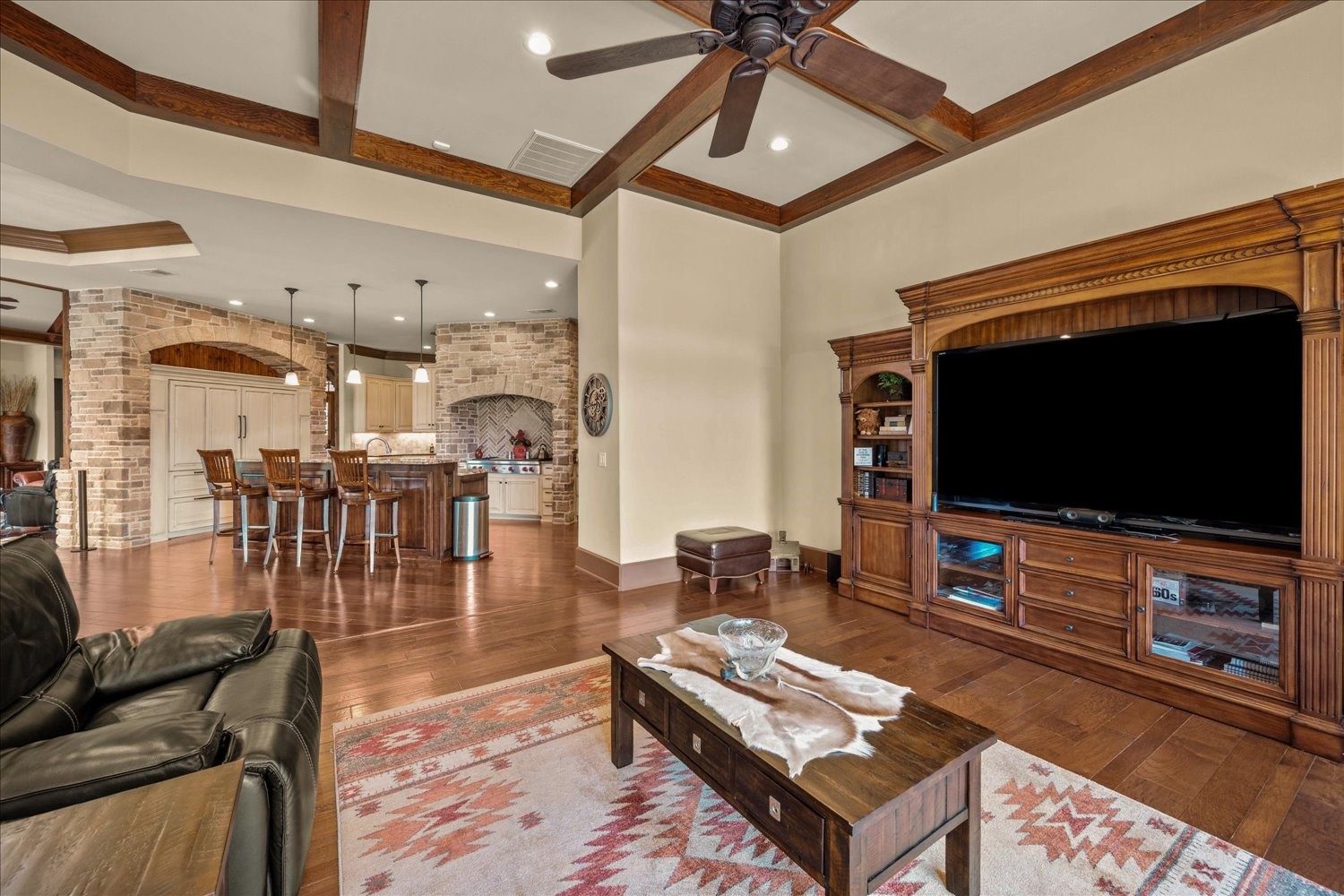 695 County Road 36120 Road Honey Grove TX 75446