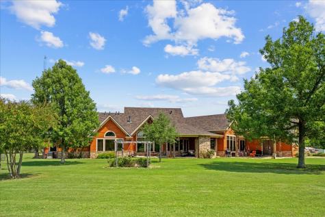 695 County Road 36120 Road Honey Grove TX 75446