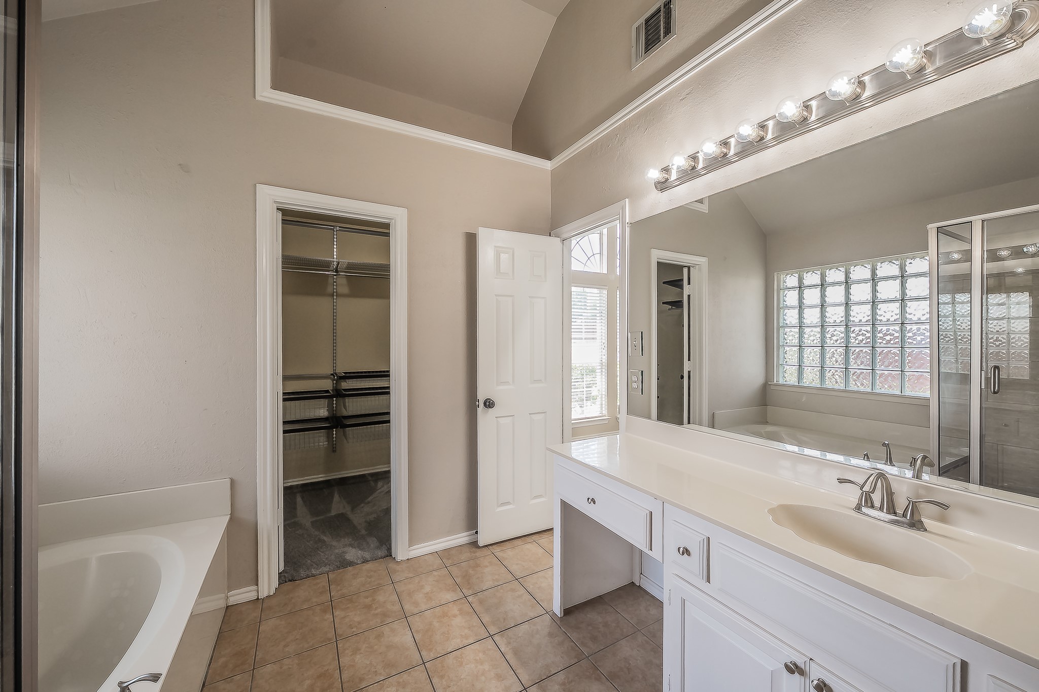 2225 Arbor Creek Drive Carrollton TX 75010
