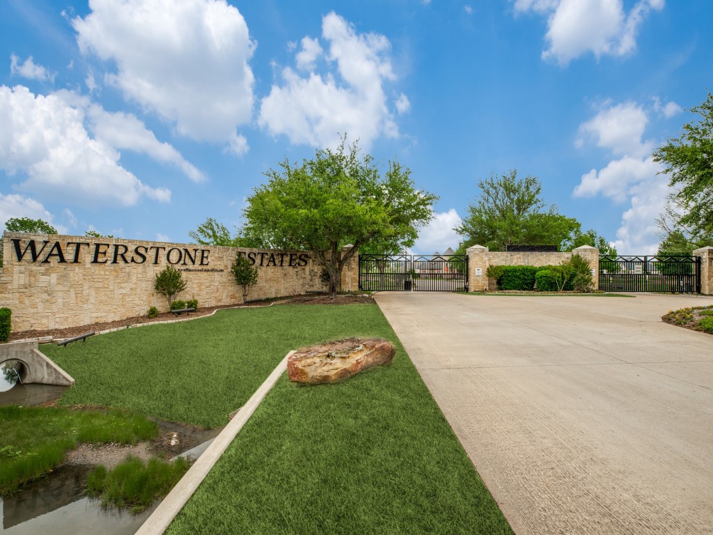 4241 Waterstone Estates Drive Mckinney TX 75071