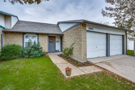 2929 Fairway Drive Grand Prairie TX 75052