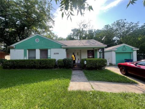 2251 Pleasant Drive Dallas TX 75227
