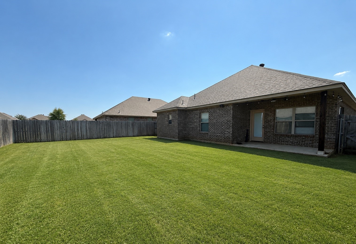 3211 Main Street Granbury TX 76049