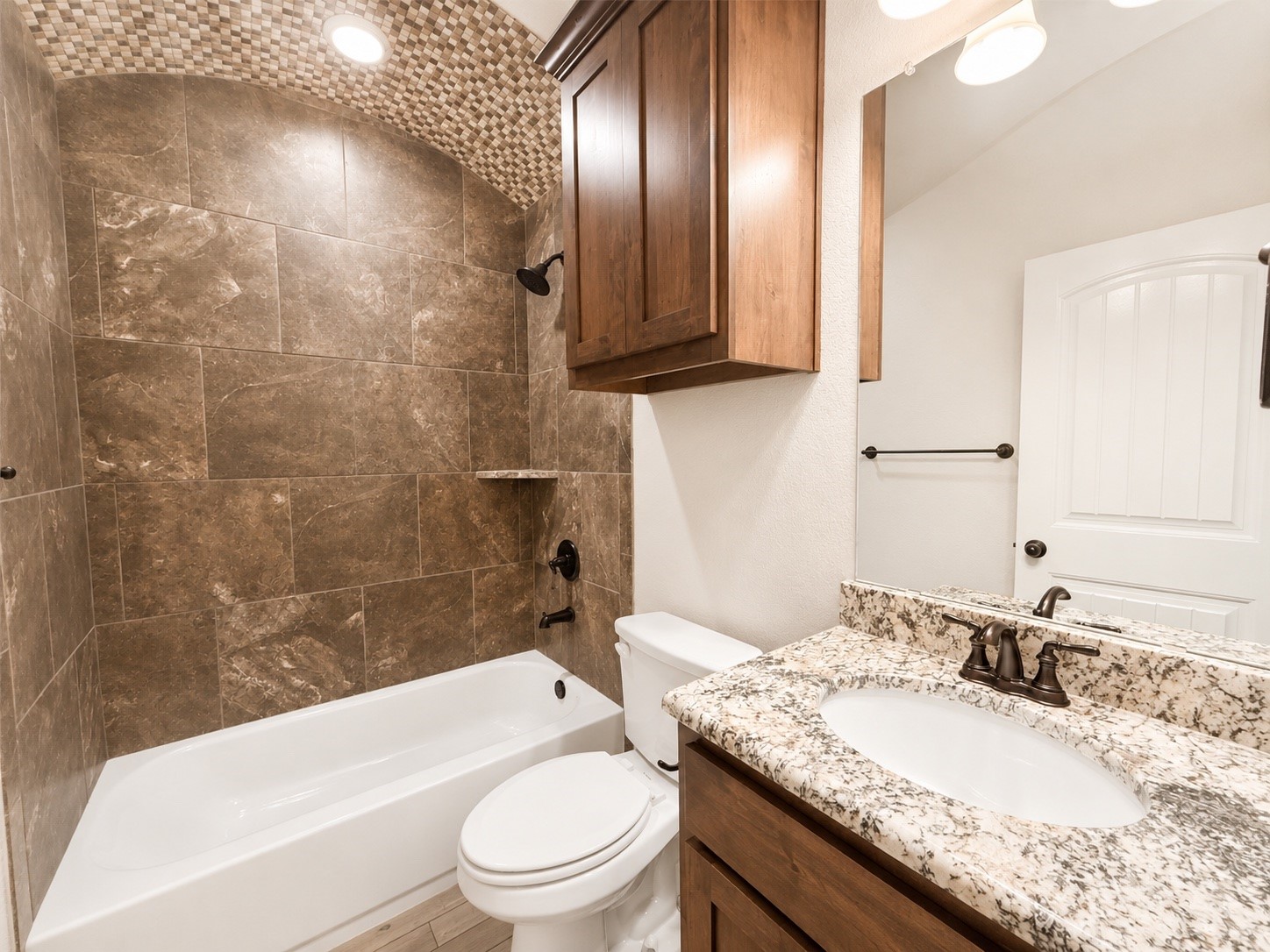 3211 Main Street Granbury TX 76049