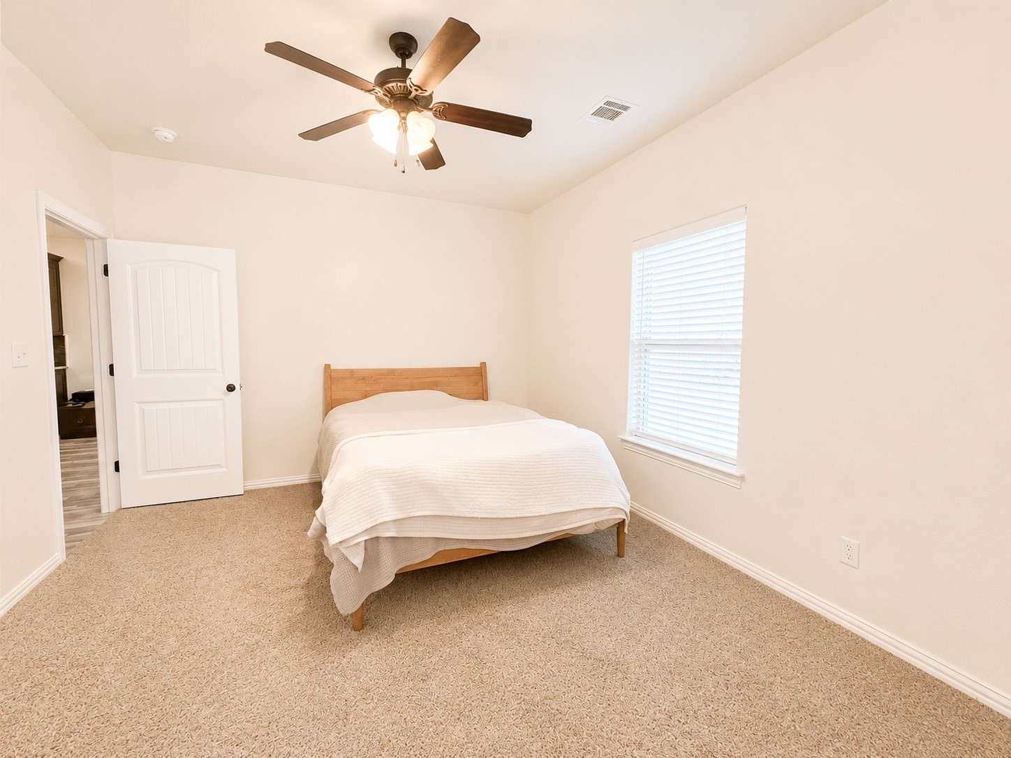 3211 Main Street Granbury TX 76049