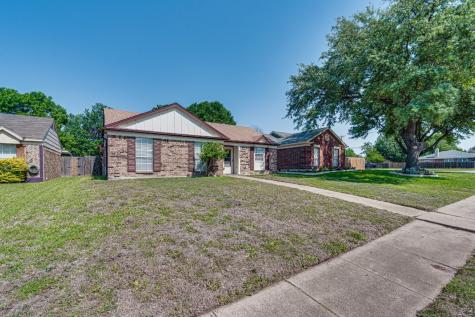 5402 Yaupon Drive Arlington TX 76018