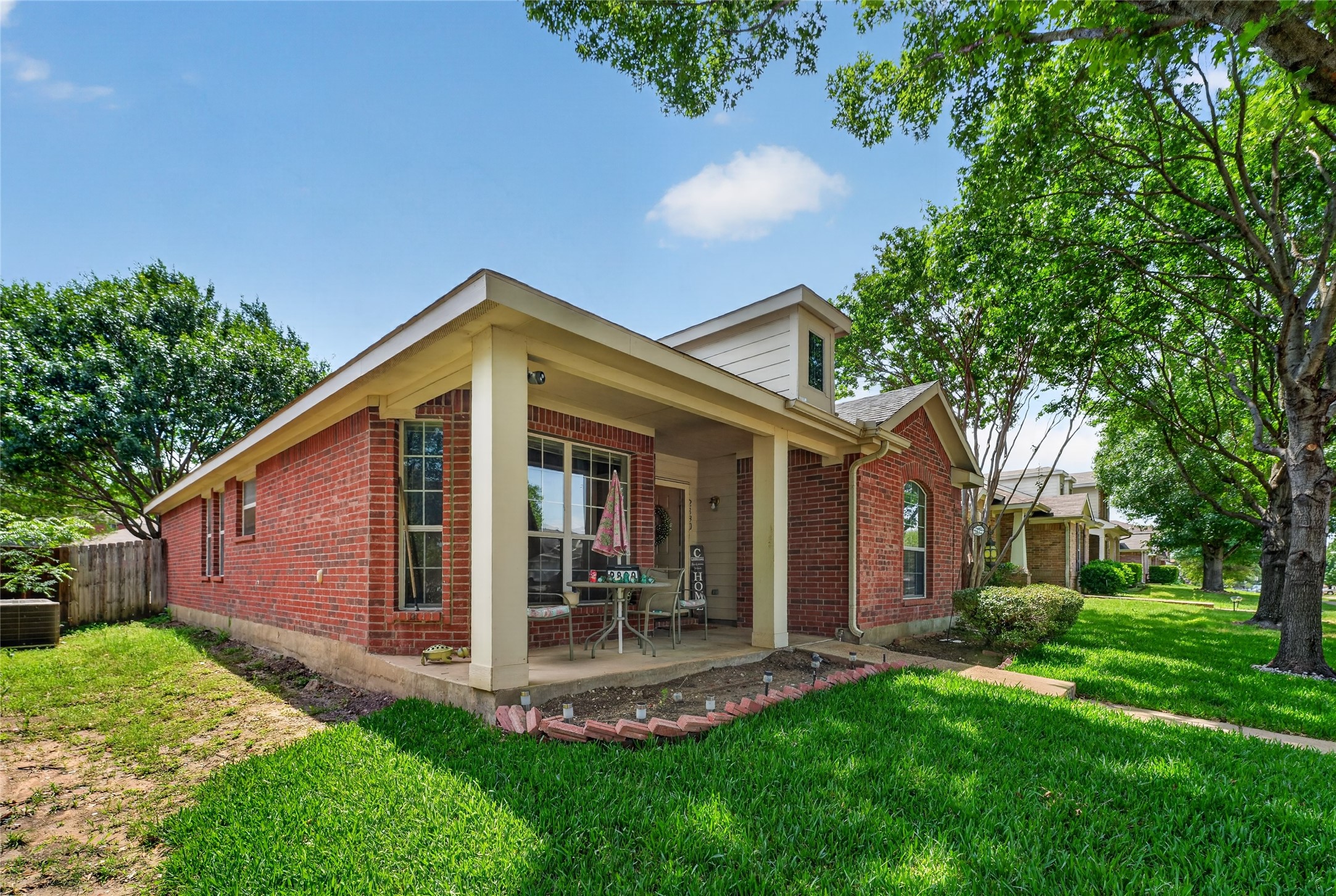 2830 Gospel Drive Dallas TX 75237