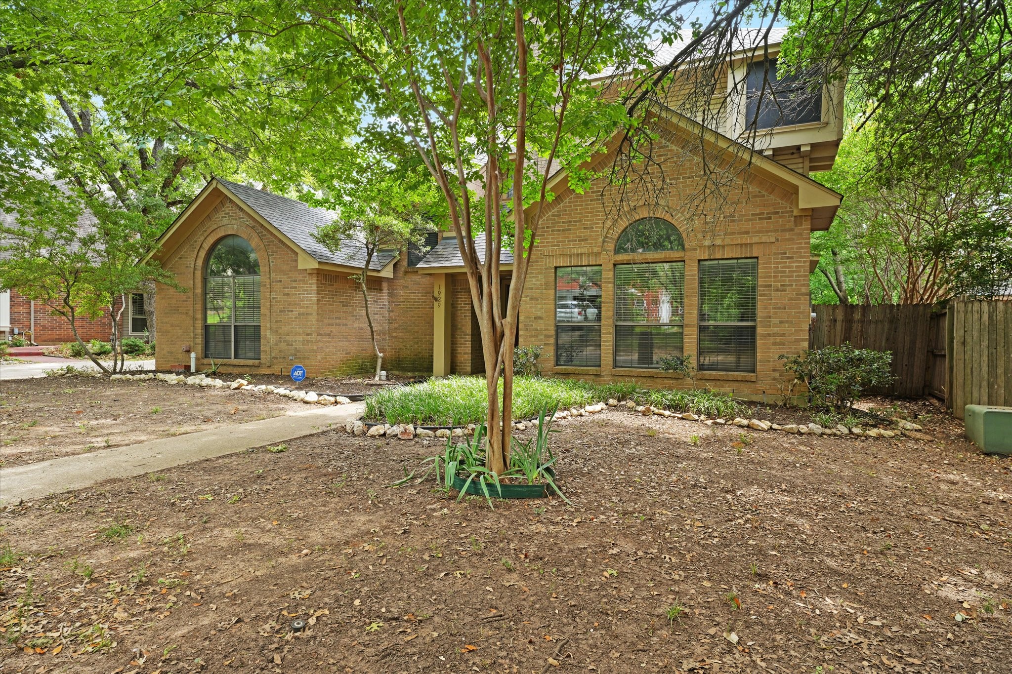 1929 Highland Park Circle Denton TX 76205