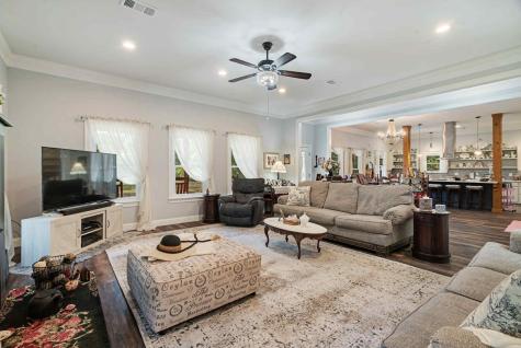 2205 County Road 44600 Blossom TX 75416