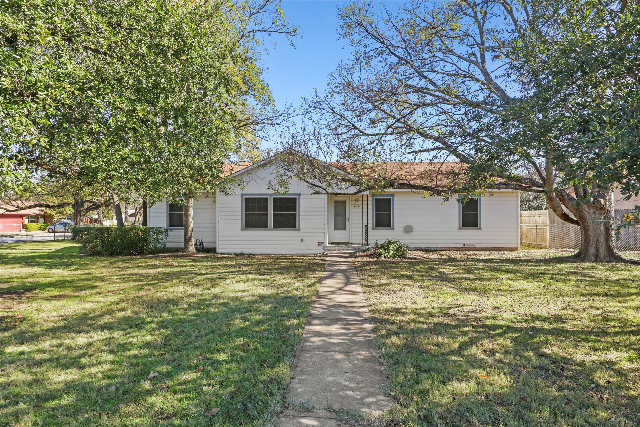 630 Easley Street White Settlement TX 76108