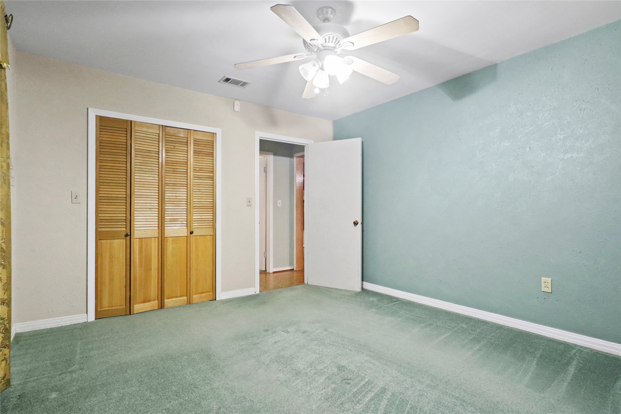 630 Easley Street White Settlement TX 76108