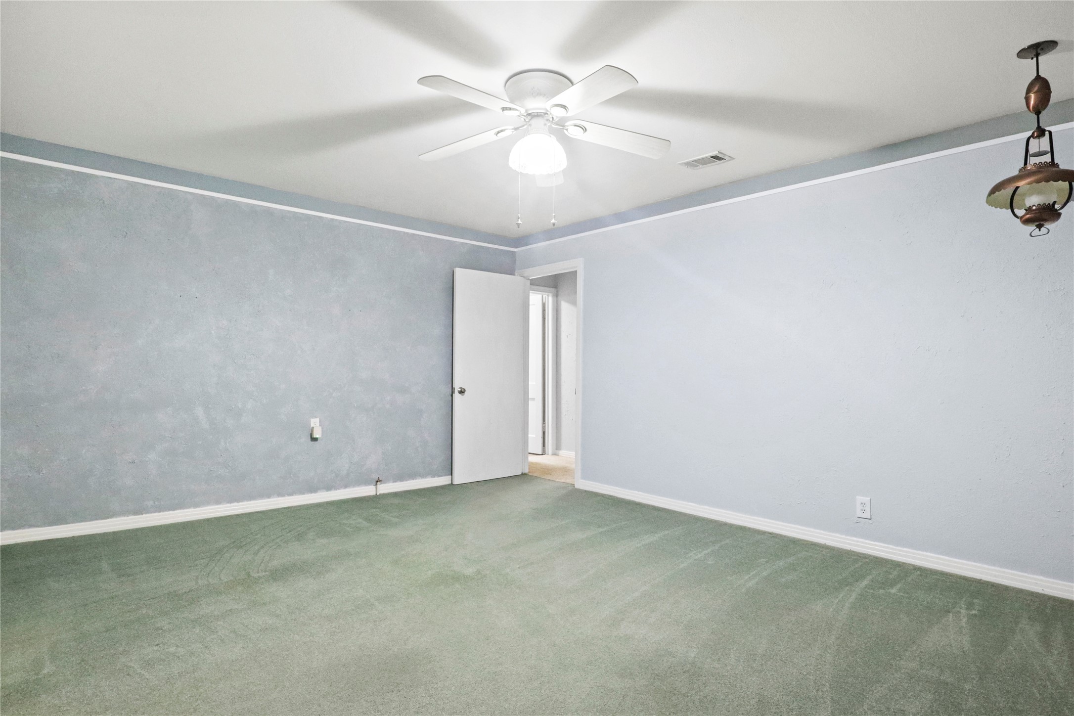 630 Easley Street White Settlement TX 76108