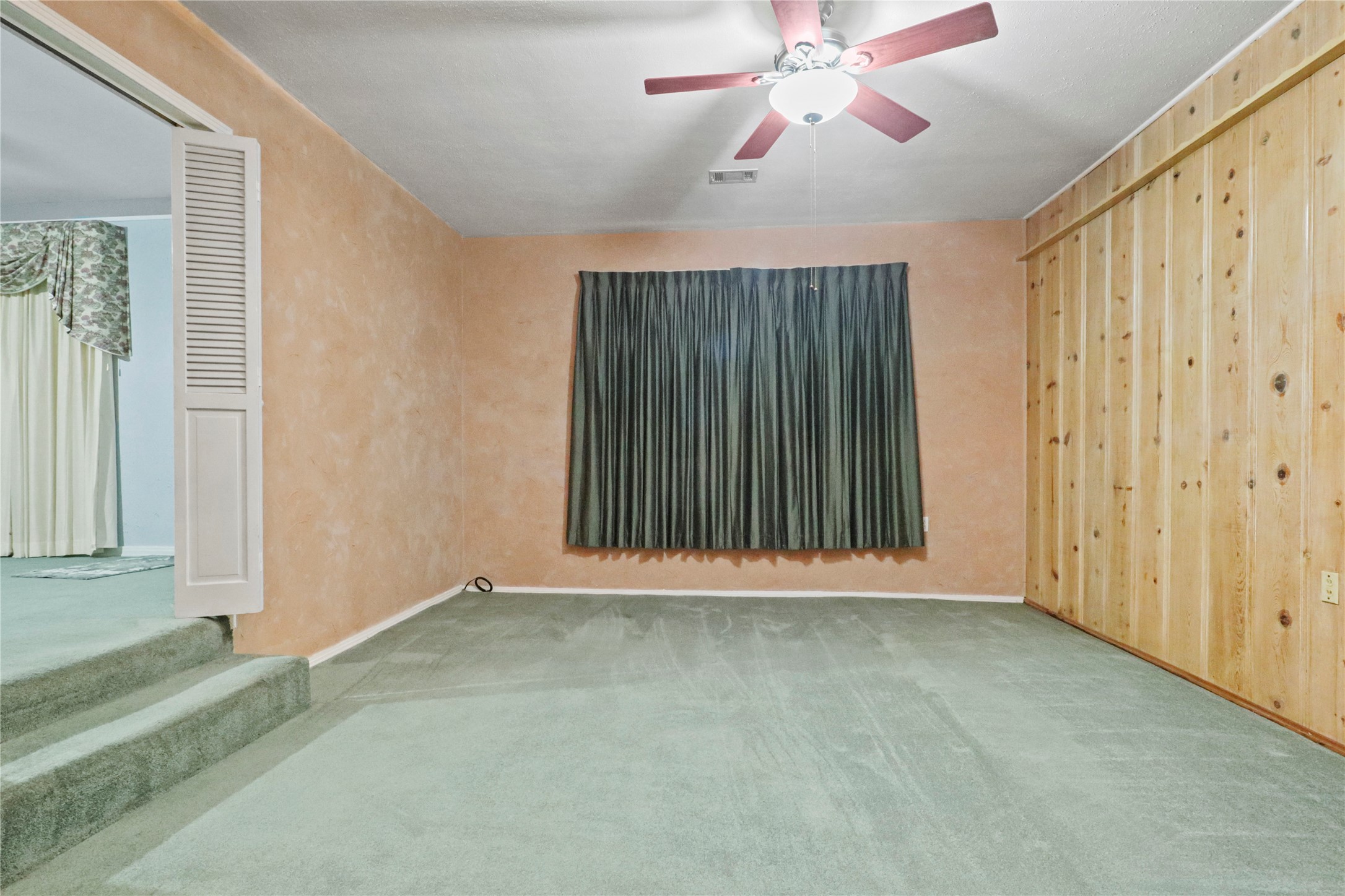 630 Easley Street White Settlement TX 76108